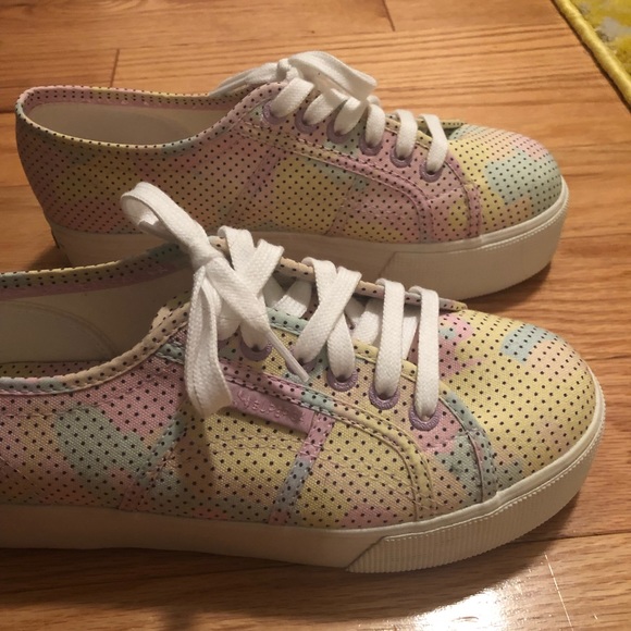 superga a 30 euro